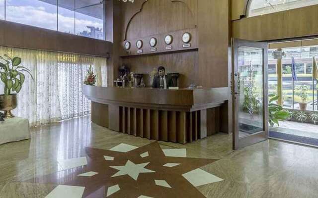 Hotel Crystal Castle