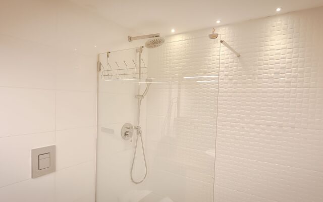 Apartment Saphir | 2BR | Tel Aviv | Florentin | Ma'on St | #TL30