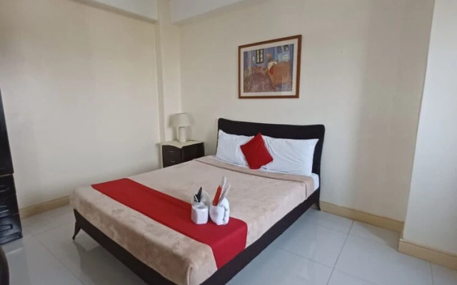 OYO 908 153 Silverio Suites