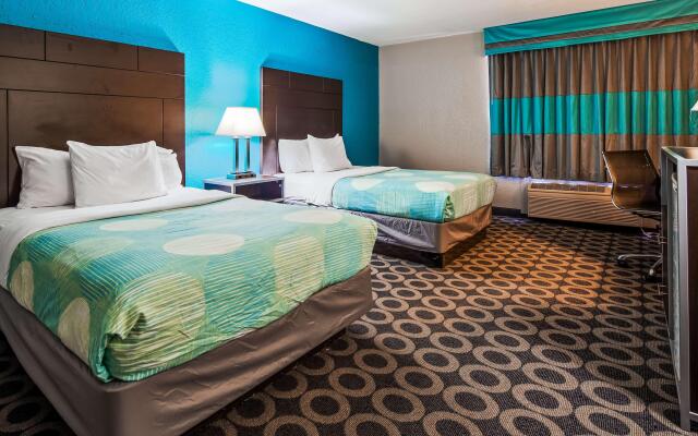 Travelodge by Wyndham San Antonio Downtown Northeast