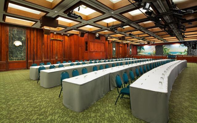 Sheraton® Princess Kaiulani Waikiki Beach