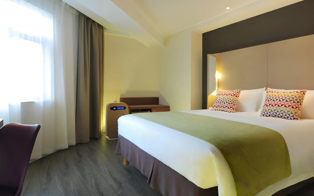 Отель Campanile Xi'an Bell Tower