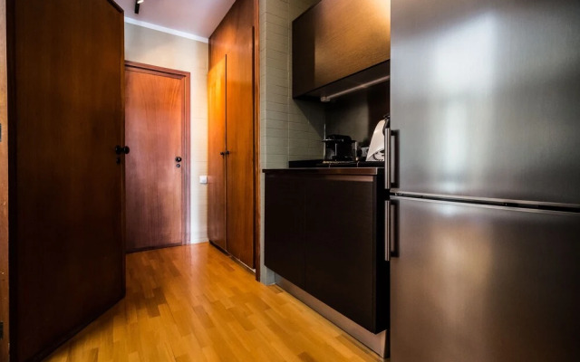 DAHome - Collector's Luxurious Apartment