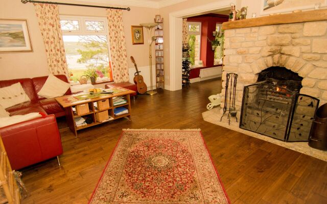 Eagles Nest Bed & Breakfast