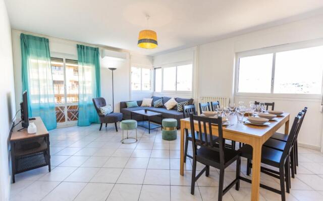 Superbe 100m2 - 2 Balcons - Proche Gare - Climatisé