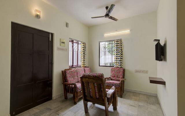 OYO 15221 Home Elegant 2BHK Near Anna Nagar