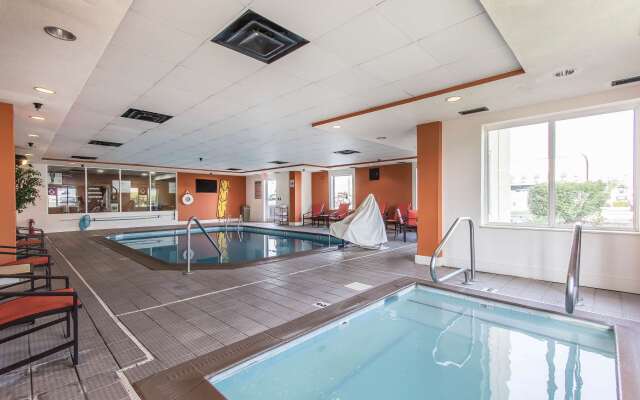 Comfort Suites Richmond