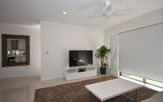 The Shae Luka Private Apartment