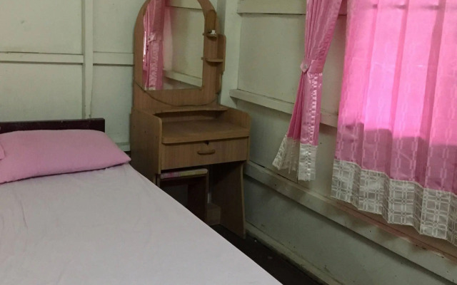 Shin Sane Guesthouse