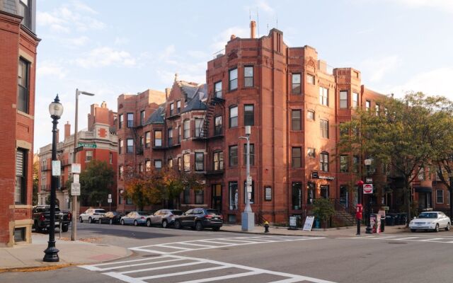 No. 284 Back Bay Hotel, Sonder by Marriott Bonvoy