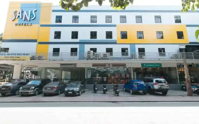 Sans Hotel at Algers Suites Marikina by RedDoorz