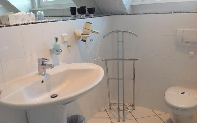 Ressmann`s Residence