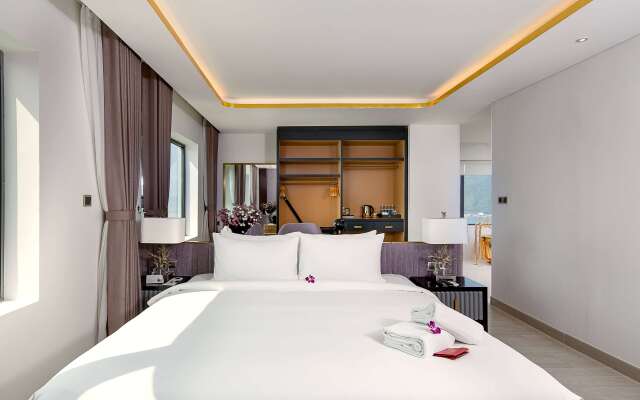 Wyndham Danang Golden Bay