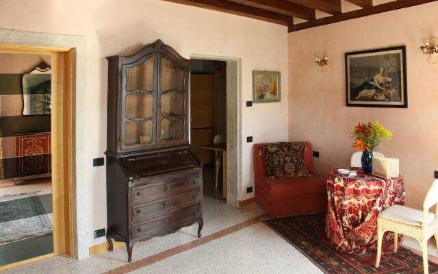 San Simeon Apartments