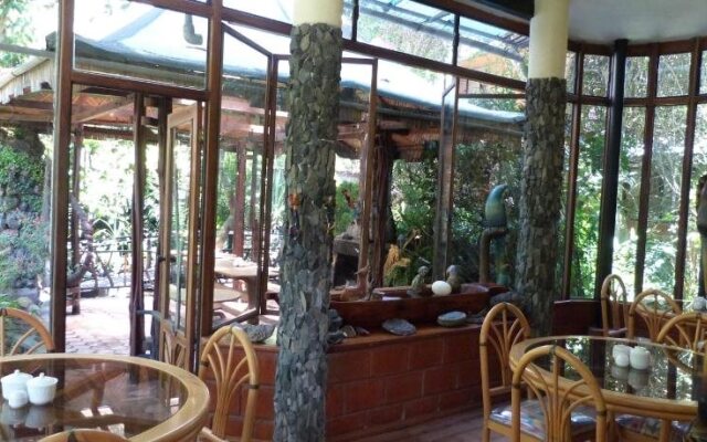 Isla de Baños Hosteria y Spa