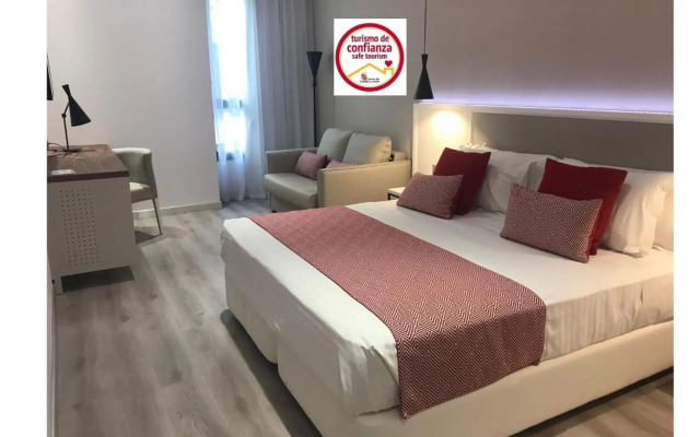 Hotel Silken Rona Dalba