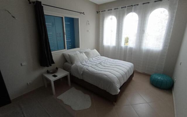 Résidence neuve avec piscine M’diq