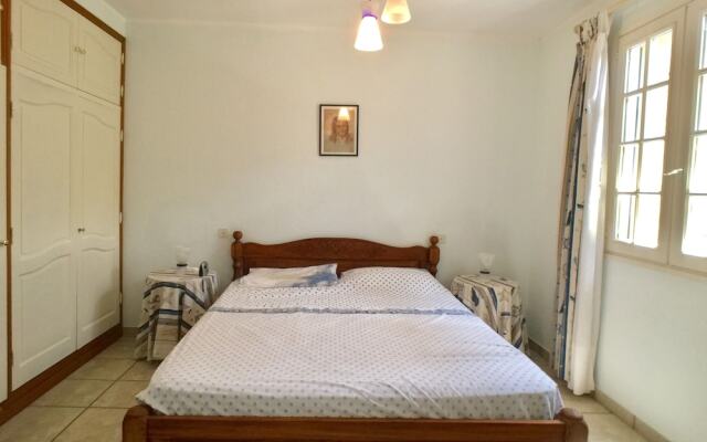 Villa Provence Pool & View