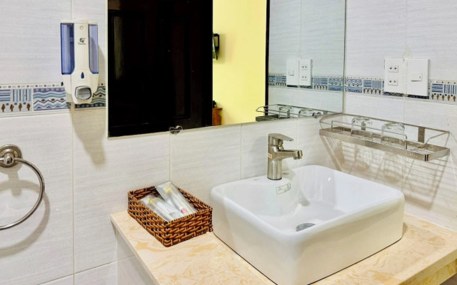 Duc Phuc Hotel