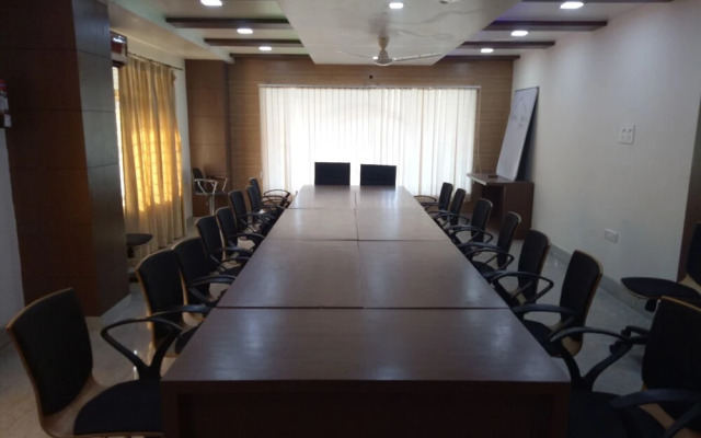 Hotel Barak Residency