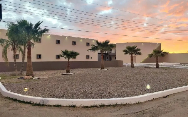 Hotel Oasis