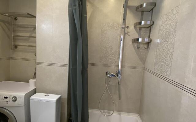 Апартаменты на площади Ленина 4