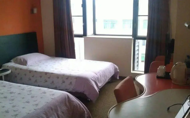 Motel168 Guangzhou Pingkang Road Inn