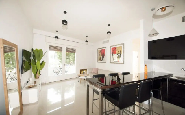 Quality 3BDR Dizengoff Square Pkg TL49