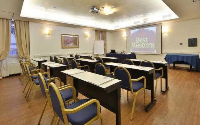 Best Western Hotel Master