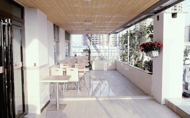 GreenTree Inn HePu Huanzhu South Road Transit Center Express Hotel