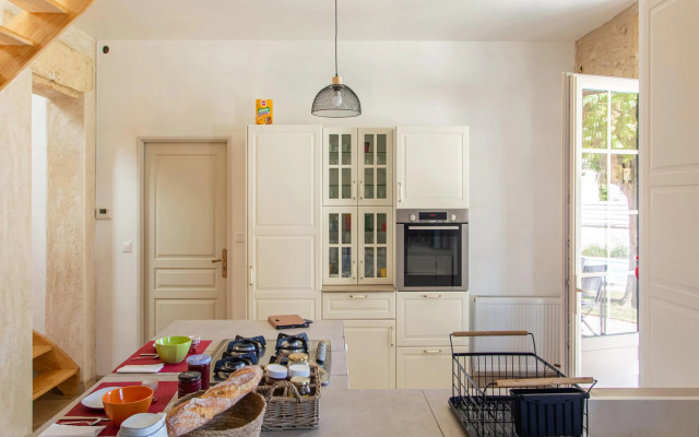 Cozy Bergerac Haven w/ Pool