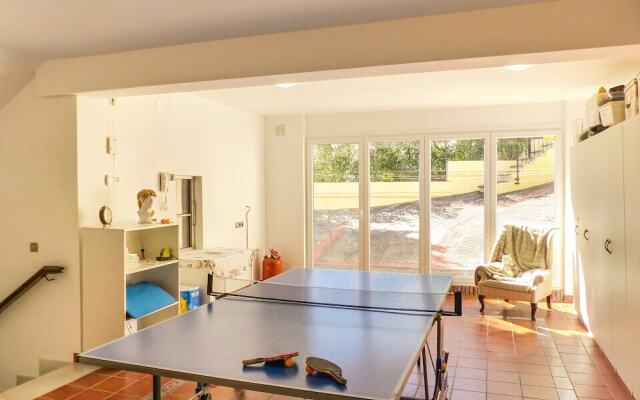 Marvelous Villa with Infinity Pool Ref 85