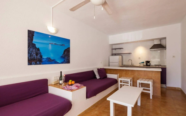 Aparthotel Puerto Cala Vadella