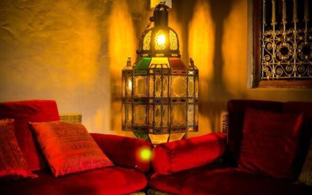 Chillout Hotel Tres Mares