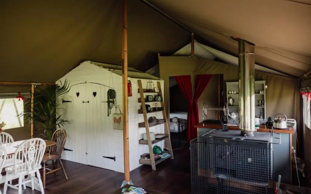 Seven Hills Hideaway - Three Bedroom