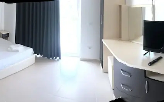 Zahos Hotel