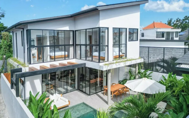 Casa Riva by GORO