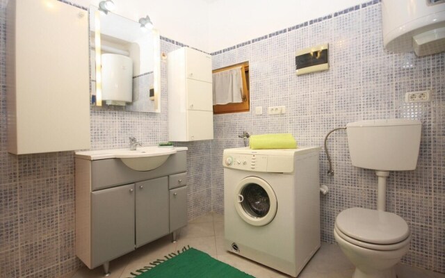 Beautiful Home in Medulin With Wifi and 1 Bedrooms