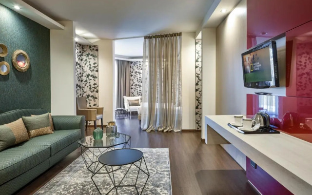 Winter Garden Hotel - Bergamo Airport