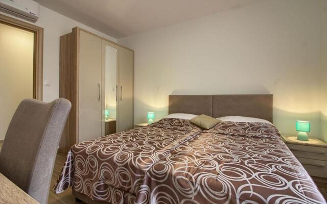 Charming villa Marisol 200m from the beach