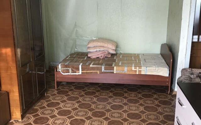 Апартаменты на ул. Аллея Труда, 3