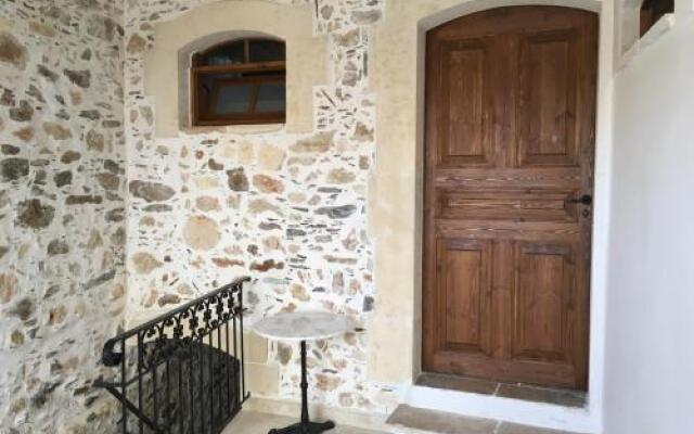Villa Kamares Boutique Spa Apartments