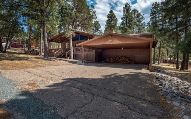 Ruidoso Three-bedroom