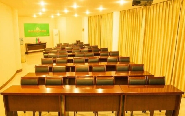 GreenTree Inn Yangzhou Gaoyou Municipal Government Business Hotel