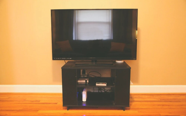 Woodbine Charmer 12 min to Downtown Nashville!