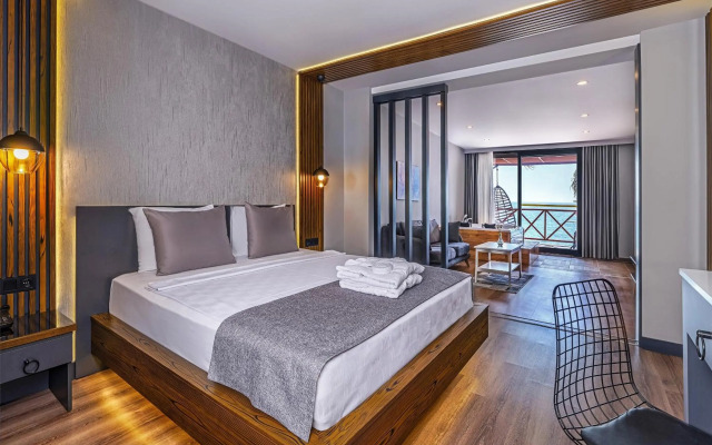 Adora Calma Beach Hotel - Adults Only