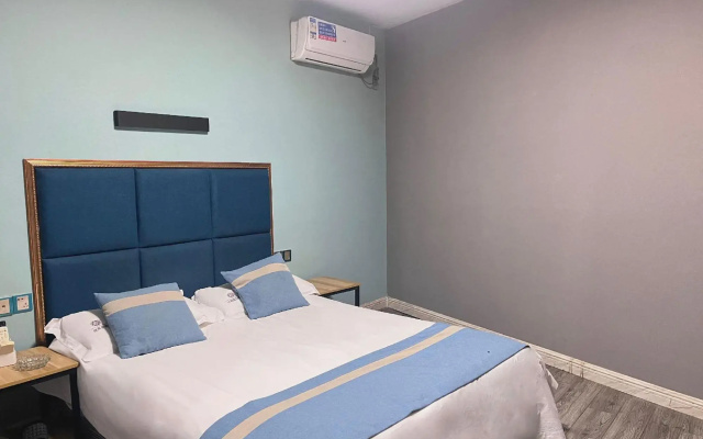 Ningbo Jiangfeng Business Hotel