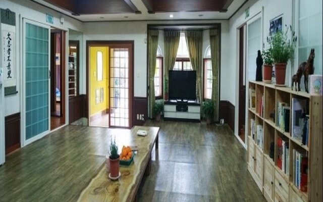 Padam Padam Guest House