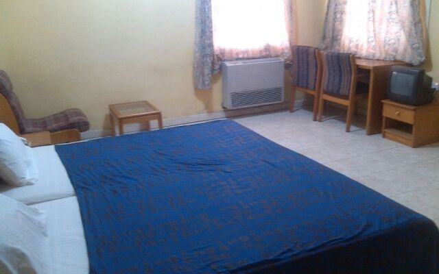 Nana Bema Hotel