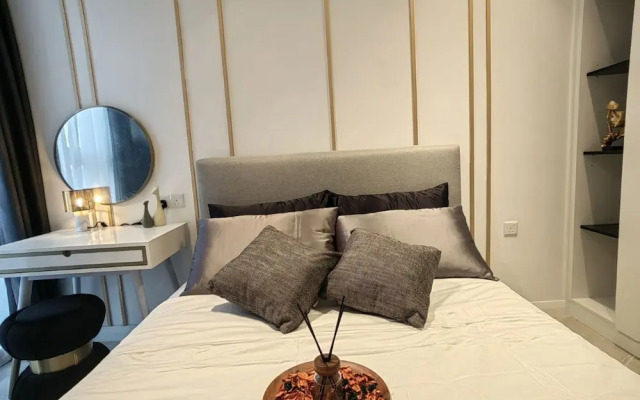 The Axon Bukit Bintang by SMOVF BNB